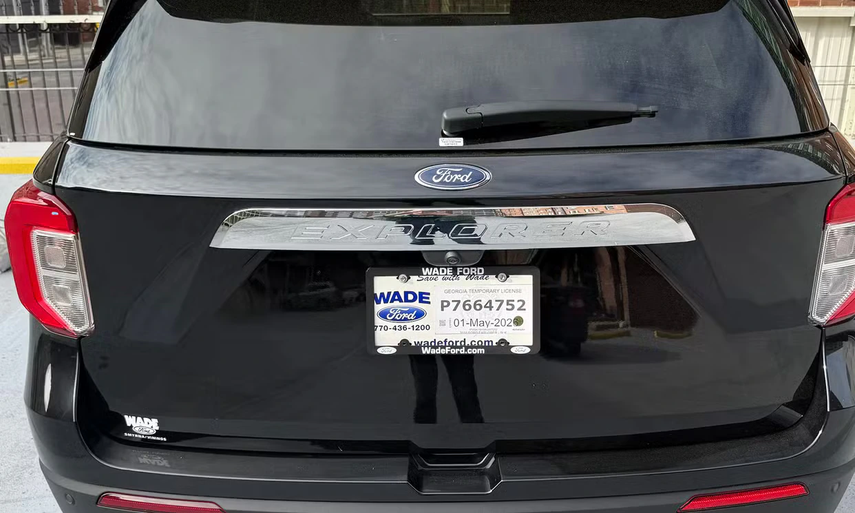 Ford Explorer - View 4