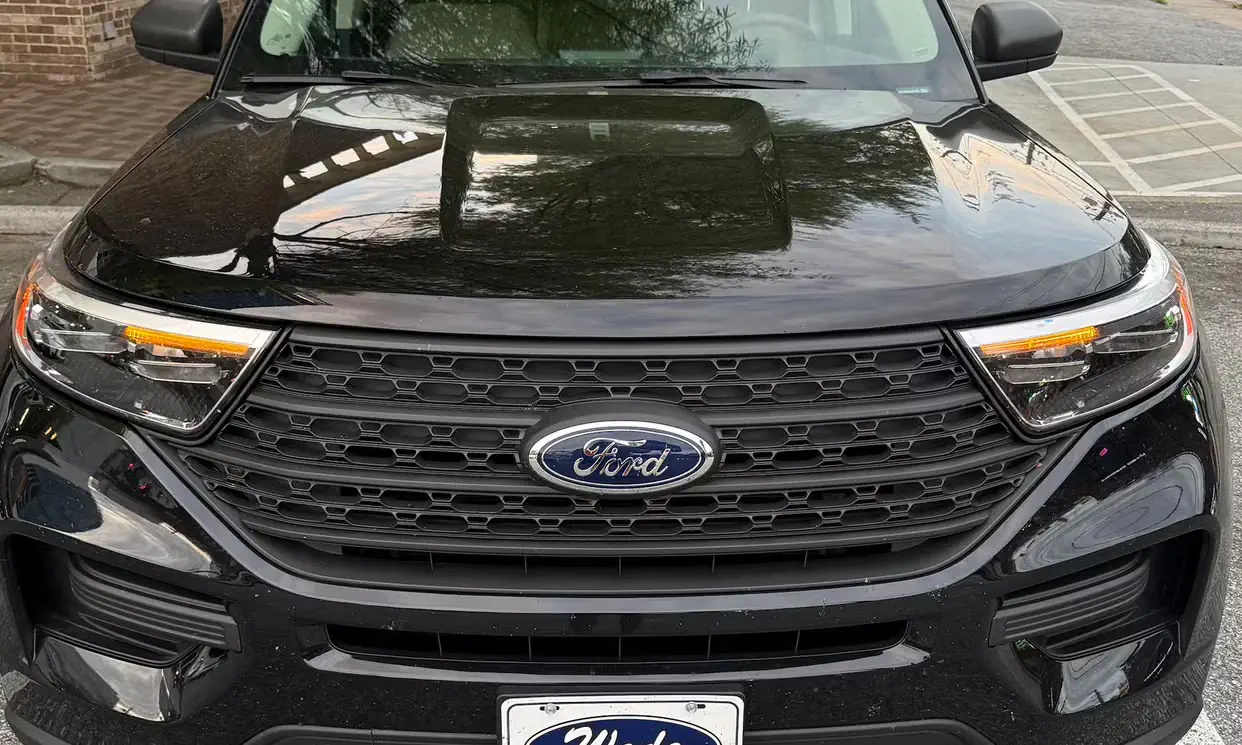 Ford Explorer - View 11