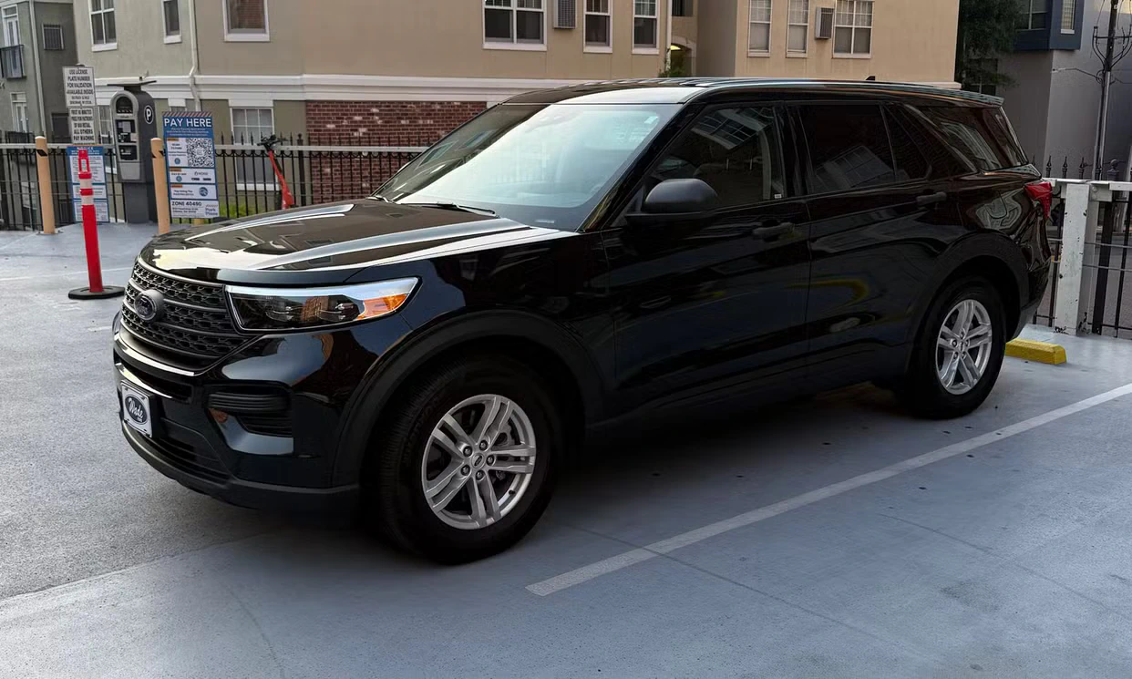 Ford Explorer - Primary view